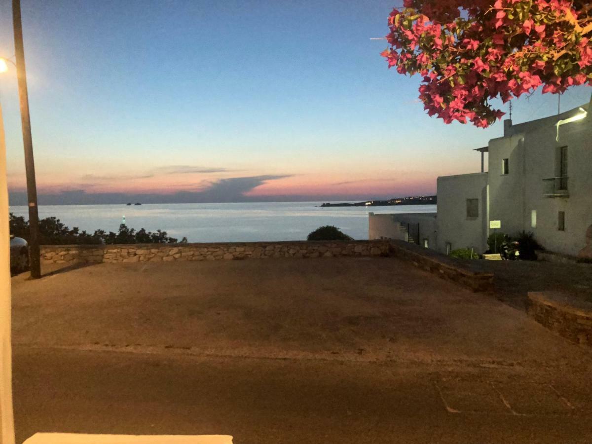 Santanna White Houses パロス島 エクステリア 写真